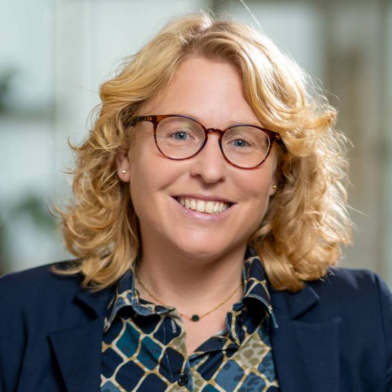 Rebecca Ramakers, adviseur belonen